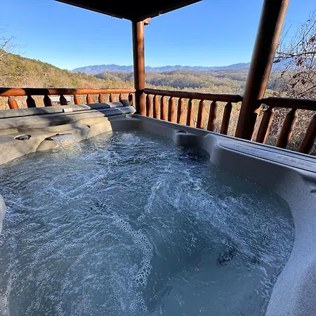 Smoky Paws - Exceptional Cabin, Stunning Mountain Views, Hot Tub, Tranquil, Gigabit Internet, Free L2 Ev Pigeon Forge Extérieur photo